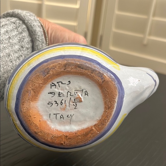 Vintage Signed Deruta Colorful Rooster Ceramic Hand Painted Pitcher from Italy - Picture 7 of 16